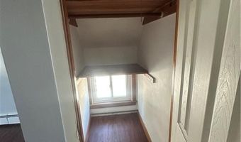 16 King St, North Providence, RI 02911