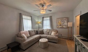 68 Park St, Belfast, ME 04915