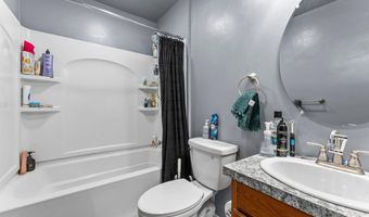 709 10th St NE, Austin, MN 55912