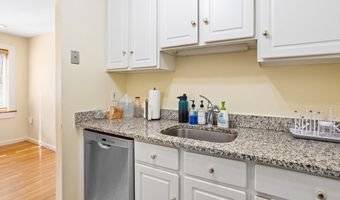 407 Great Rd 9, Acton, MA 01720