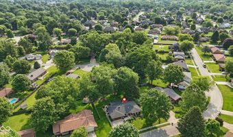 8635 Bishops Ln, Indianapolis, IN 46217