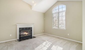 5974 Versailles Ave E, Ann Arbor, MI 48103