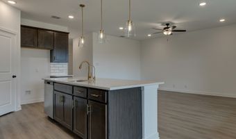 119 Peeps Ct, Adkins, TX 78101