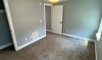 112 E MAIN St, Felton, DE 19943