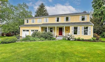 4 Fourth St, Barrington, RI 02806