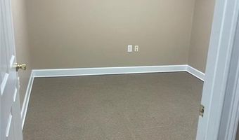 5445 McGinnis Village Pl 102, Alpharetta, GA 30005
