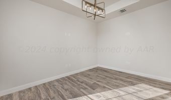 7426 Pennsylvania Dr 300, Amarillo, TX 79119