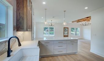 619 Texas St, Sulphur Springs, TX 75482