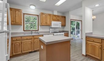 72021 Romeo Plank Rd, Armada, MI 48005