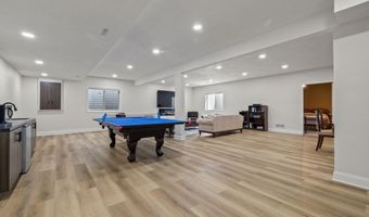 3128 Stockbury St, Ames, IA 50010