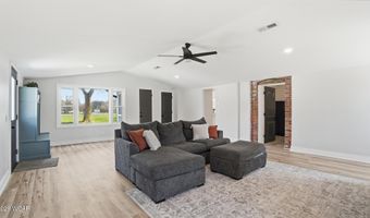 112 E River St, Antwerp, OH 45813