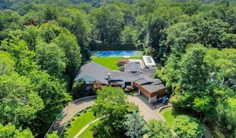 34 Warren Ln, Alpine, NJ 07620