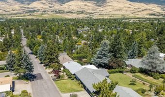 1150 Hillview Dr, Ashland, OR 97520