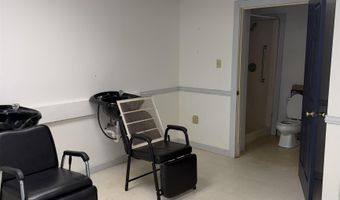910 W SOUTH St, Benton, AR 72015