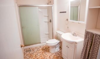 813 N Charles St, Bicknell, IN 47512