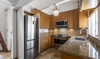 2670 Kanakanui Rd, Kihei, HI 96753