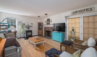 435 Old Hebron Rd, Colchester, CT 06415