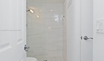 20301 W Country Club Dr 728, Aventura, FL 33180