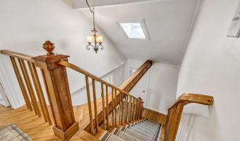 27 Highview Ter, Belfast, ME 04915