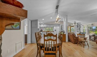 7870 25th Pl, Bell, FL 32619