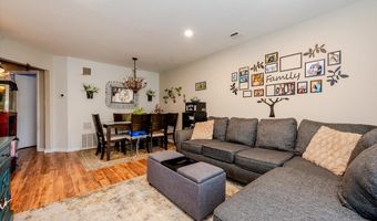 615 Broadway 76, Amityville, NY 11701