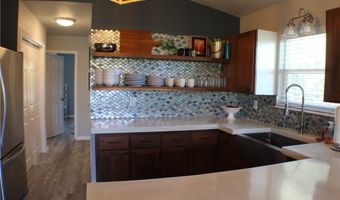 4 Tilbury Ln, Bella Vista, AR 72715