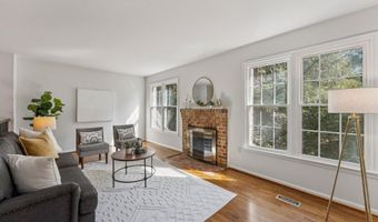 7801 BYRDS NEST Pass, Annandale, VA 22003