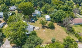 1421 Hendrix St, Altus, AR 72821
