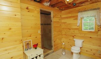 47 Gales Rd, Abbot, ME 04406