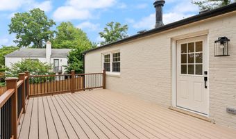 4006 N GLEBE Rd, Arlington, VA 22207