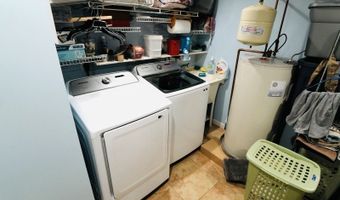 58 William St, Andover, NJ 07801