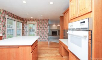 8037 W Innsbrook Ct, Boise, ID 83704