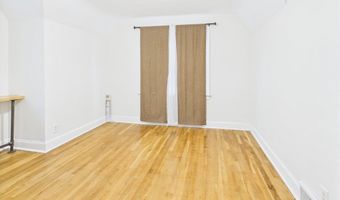 1910 W 10th St, Anderson, IN 46016