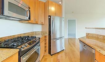 2200 N WESTMORELAND St N 409, Arlington, VA 22213