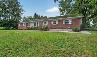 16019 Briarwood Ln, Abingdon, VA 24210