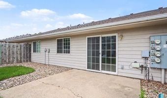 412 N 9th Ave, Brandon, SD 57005