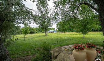 364 E 1600 Rd, Baldwin City, KS 66006