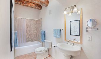 21 Canjilon St, Abiquiu, NM 87510