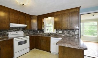 767 S Main St, Bellingham, MA 02019