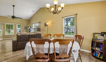 102 Westview Pl, Bargersville, IN 46106