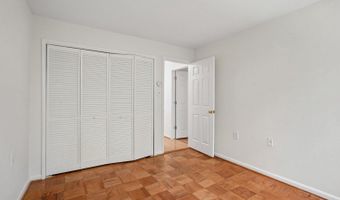 4345 IVYMOUNT Ct 22, Annandale, VA 22003