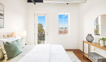 2338 Yadkin Ave 205, Charlotte, NC 28205