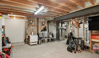 74020 Jefferson Ln, Armada, MI 48005