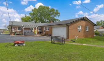 208 Kenneth Dr, Boiling Springs, SC 29316