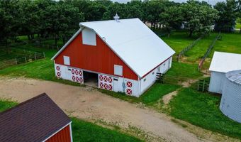 26233 555th Ave, Austin, MN 55912