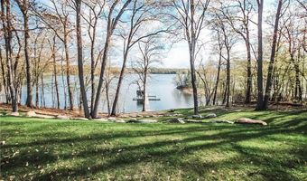 33648 Breezy Dr, Burtrum, MN 56318