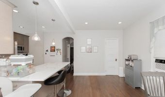 176 AVENUE B, Bayonne, NJ 07002