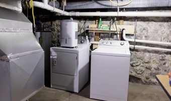 208 W Erie St, Albion, MI 49224