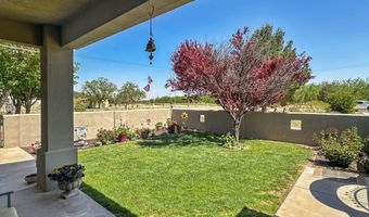808 E Chapman Rd, Carlsbad, NM 88220