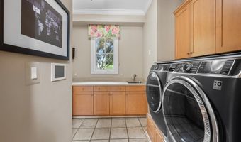 10736 ARDNAVE Pl, Potomac, MD 20854